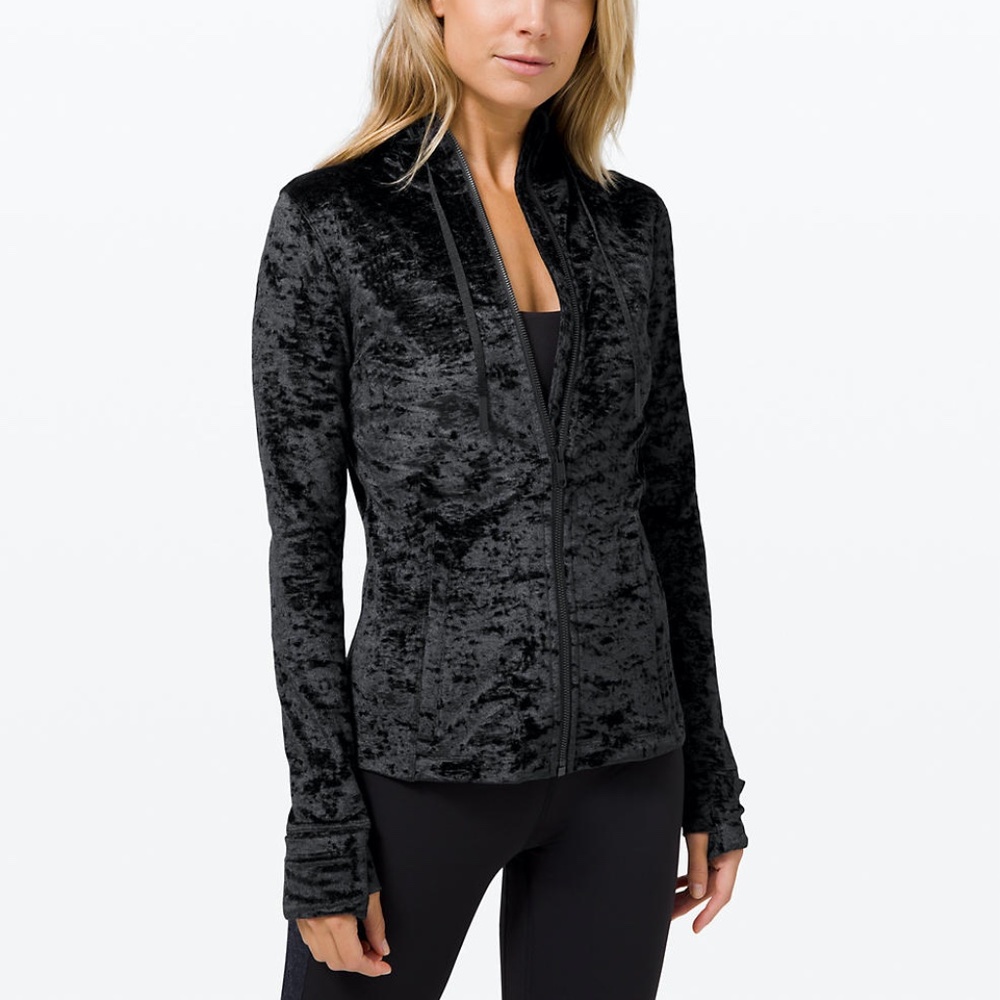 NWT LULULEMON Black Hooded Define Jacked Crushed Velvet. Size 8.